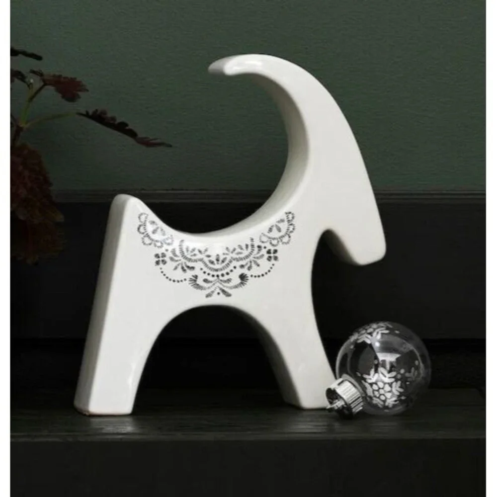Ikea‎ Vinter 2020 White Ceramic Goat Figurine w/ Black Detail Scandinavian HTF